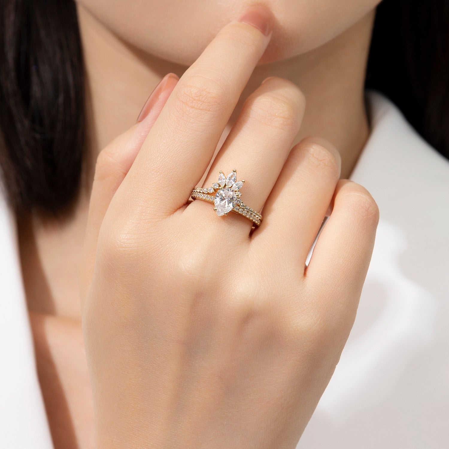 Dissoo® Pear Semi-Eternity Moissanite Engagement Ring and Curved Pavé Wedding Stackable Ring