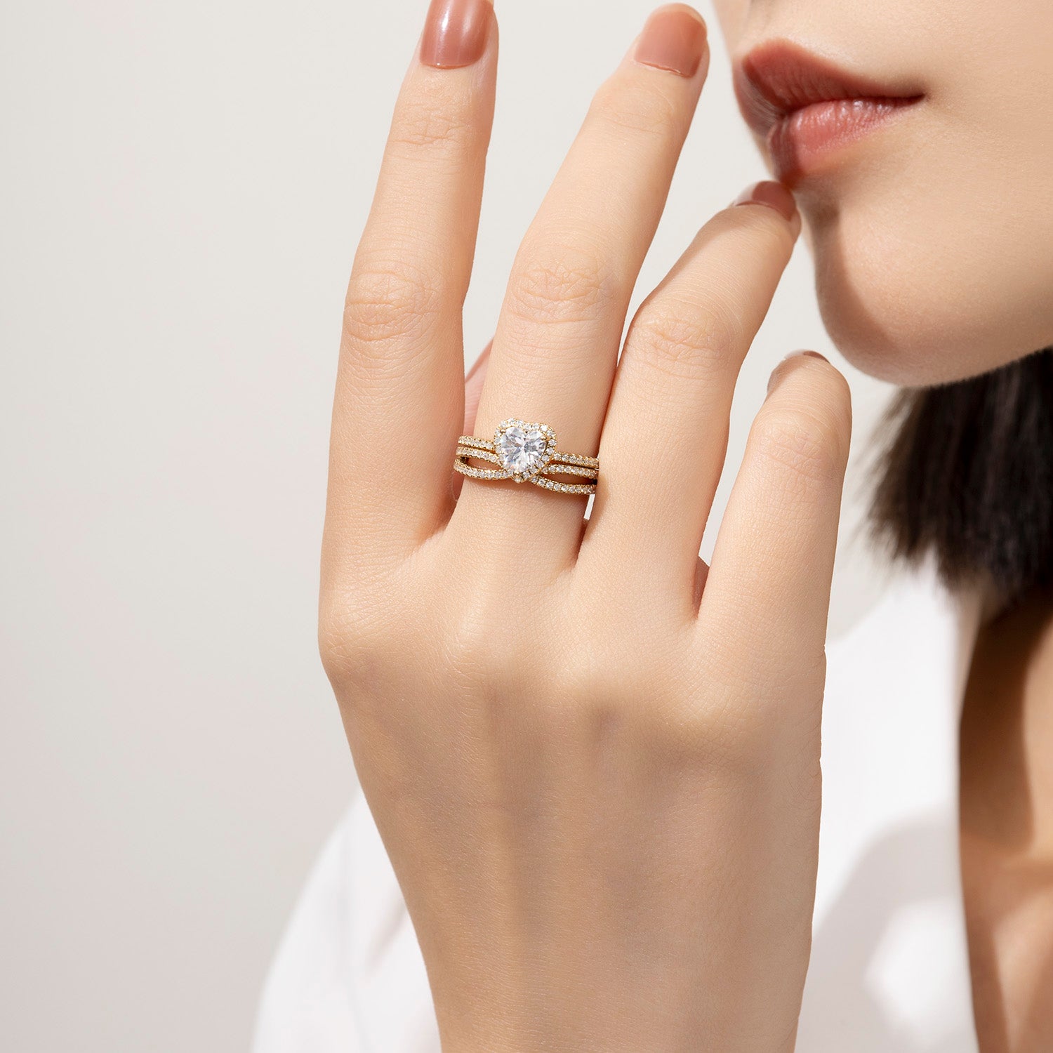 Dissoo® Gold Heart Moissanite Halo Engagement Ring and Crossover Pavé Wedding Ring