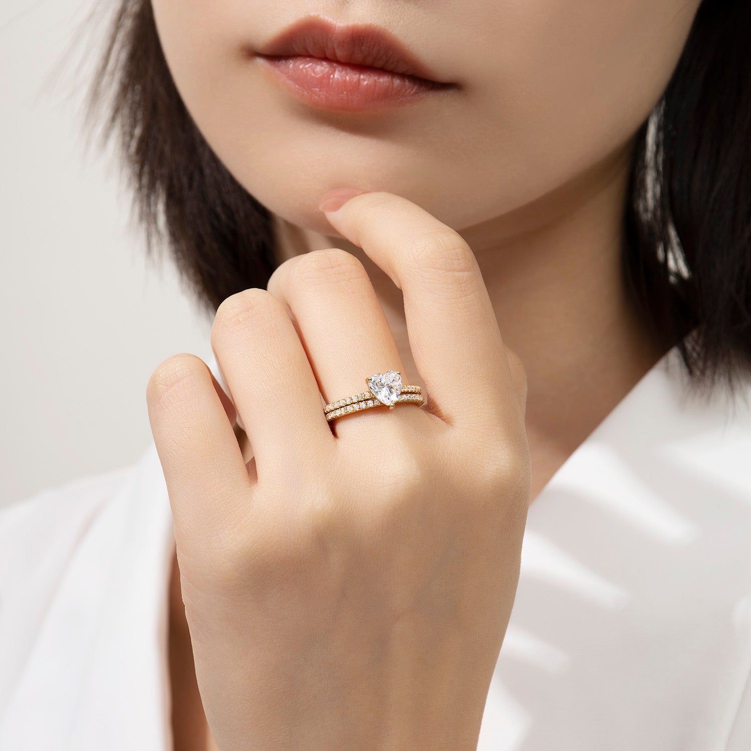Dissoo® Heart Moissanite Engagement Ring and Semi-Eternity Wedding Ring