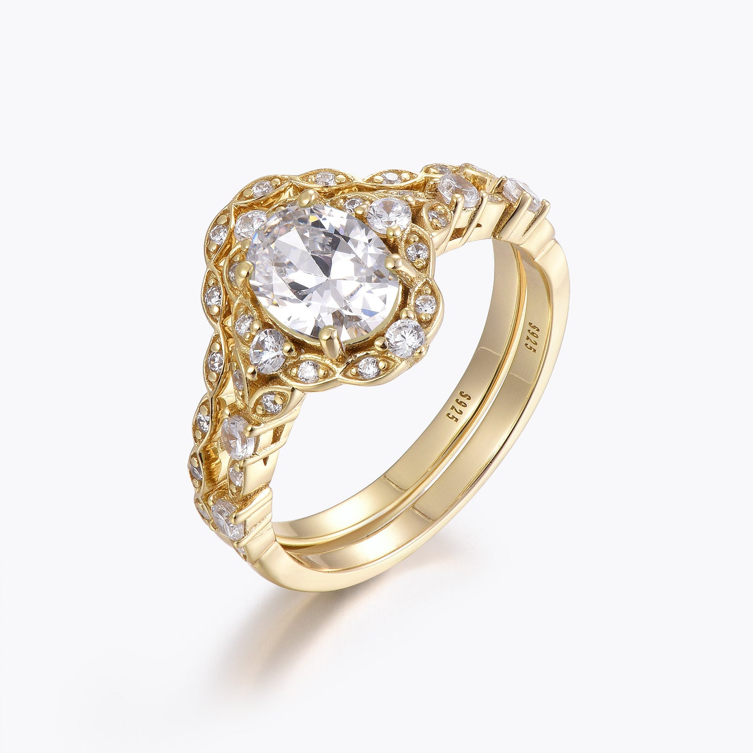 Dissoo® Oval Moissanite Halo Engagement Ring and Curved Versailles Wedding Ring