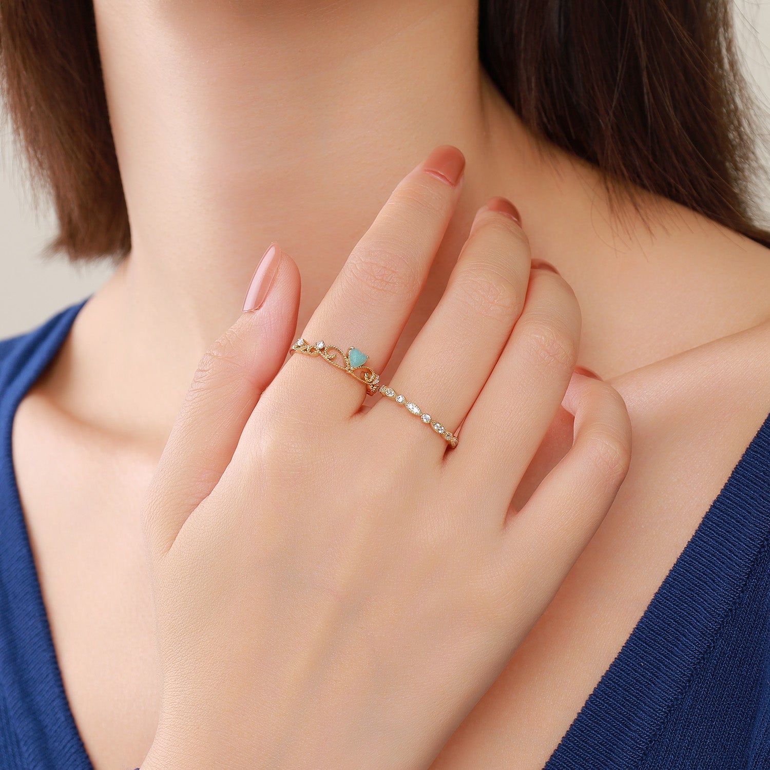 Dissoo® Heart Cut Crown Amazonite Engagement Ring with Gold Versailles Wedding Ring