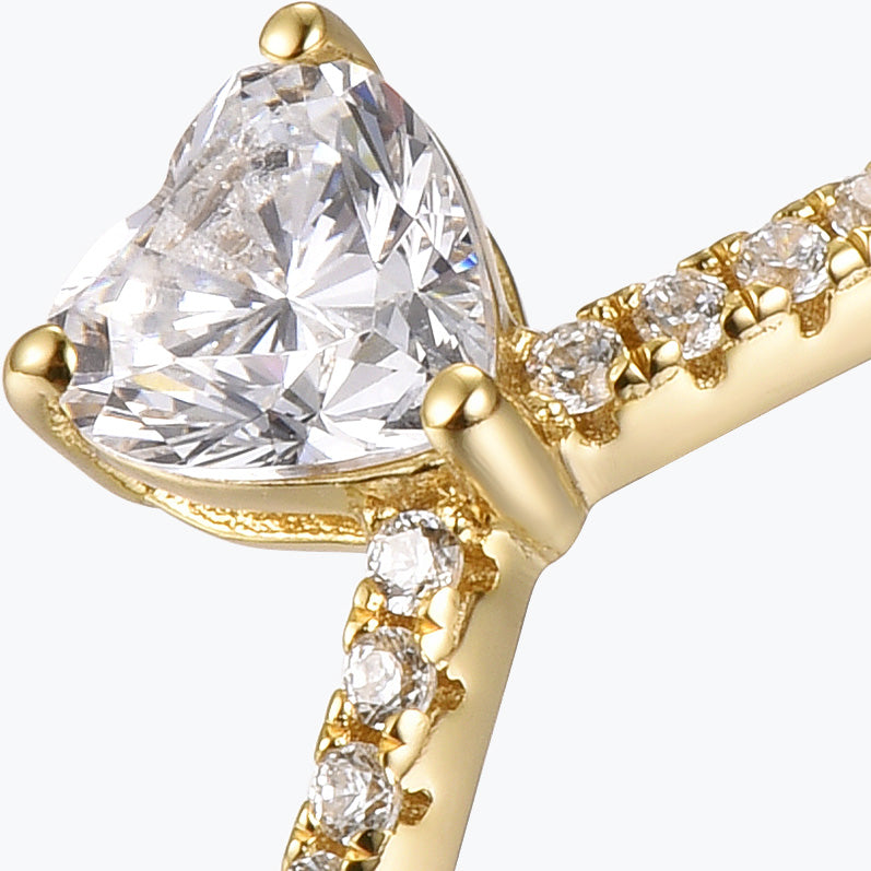 Dissoo® Gold Heart Moissanite Curve Pavé Band Engagement Ring