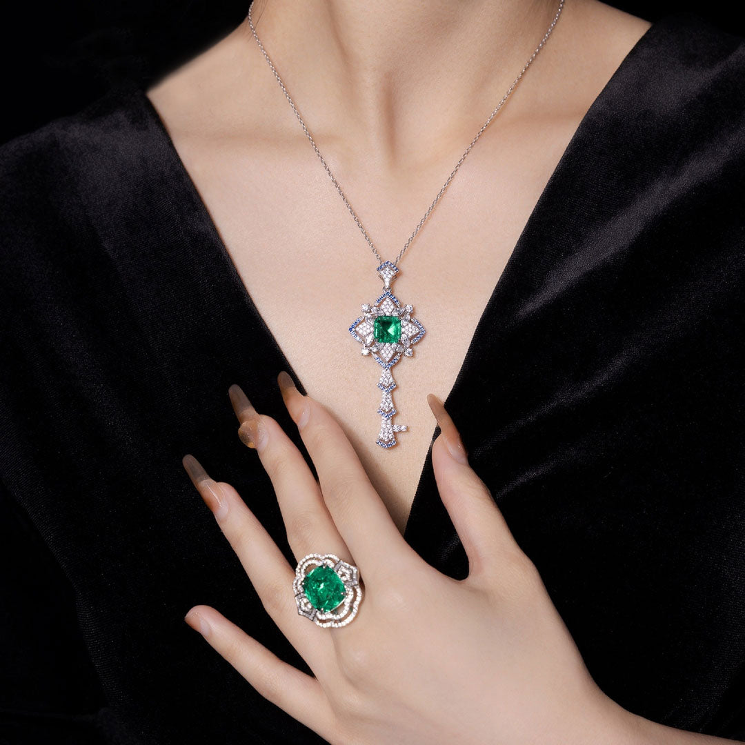 Dissoo® Emerald Sterling Silver Key Pendent Necklace