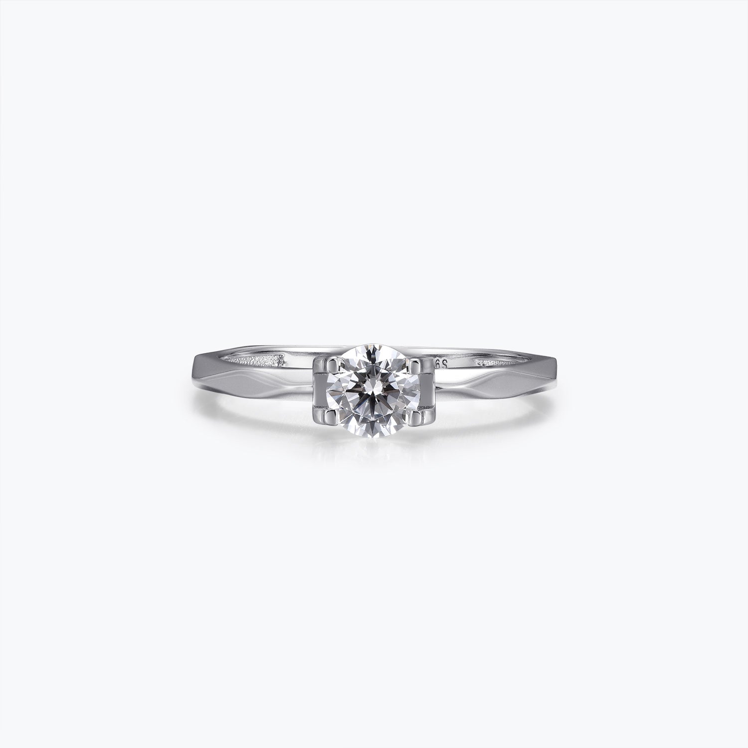 Dissoo® Round Multi-faceted Moissanite Engagement Ring in Gold Vermeil