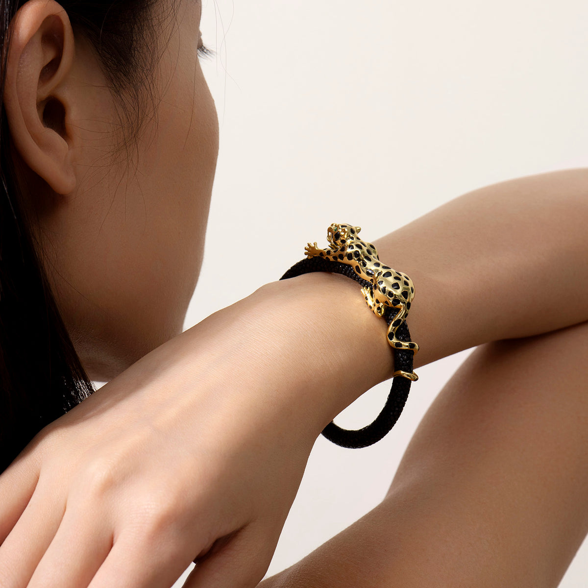 Dissoo® Genuine Leather Sterling Silver Leopard Bracelet