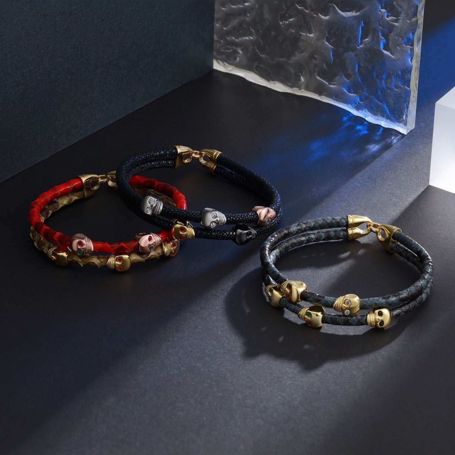 Dissoo® Luxury Genuine Python Leather Bracelet with Skulls in Gold vermeil
