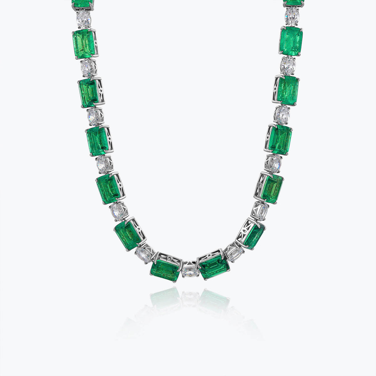 Dissoo® Emerald Studded Sterling Silver Necklace