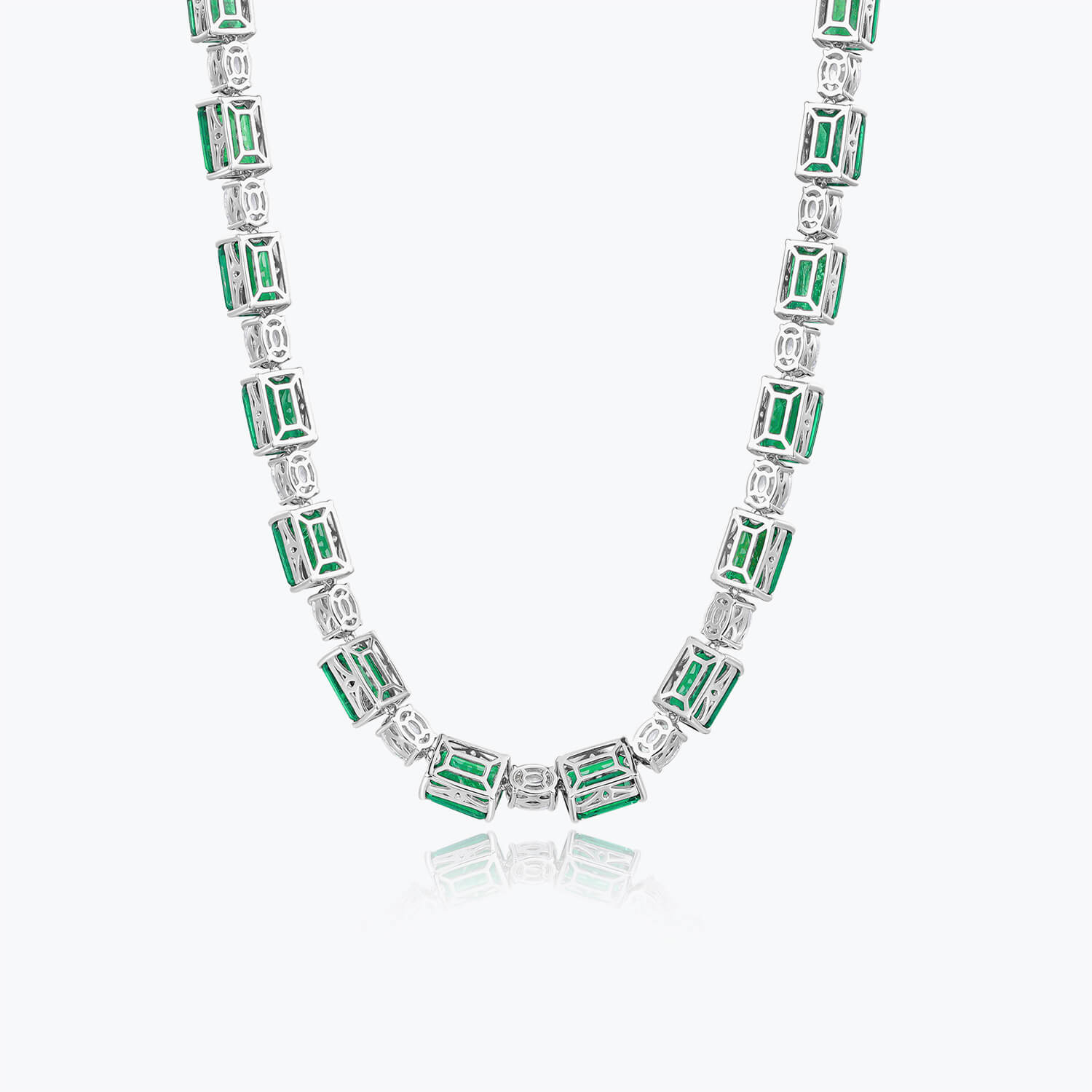 Dissoo® Emerald Studded Sterling Silver Necklace