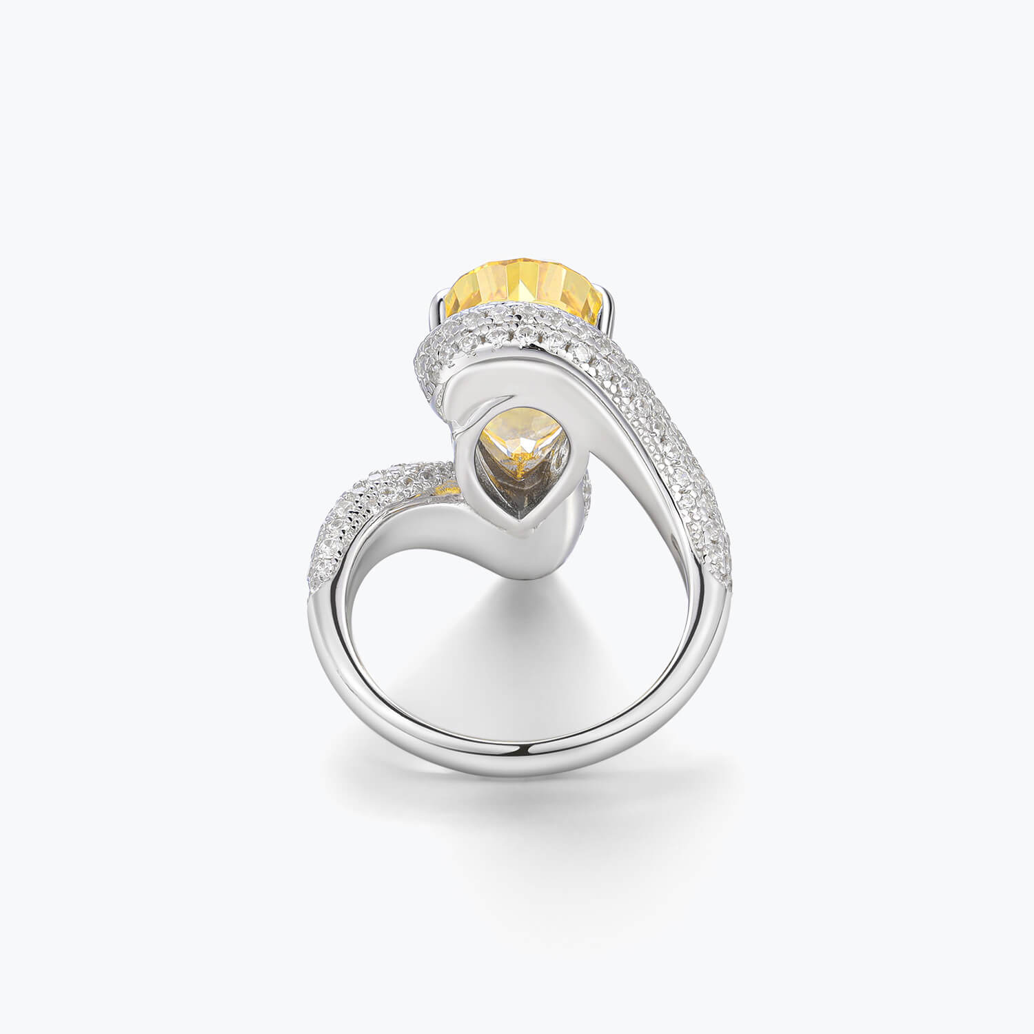 Dissoo® Swirled Yellow Luxury Cocktail Ring