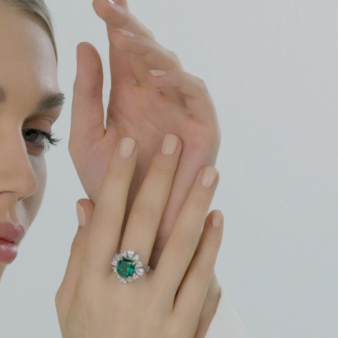 Dissoo® Cocktail Cluster Anniversary Ring