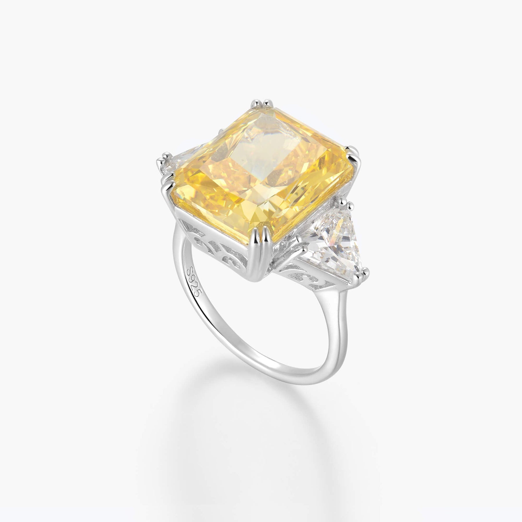 Dissoo® Emerald-cut Yellow Three Stone Ring - dissoojewelry