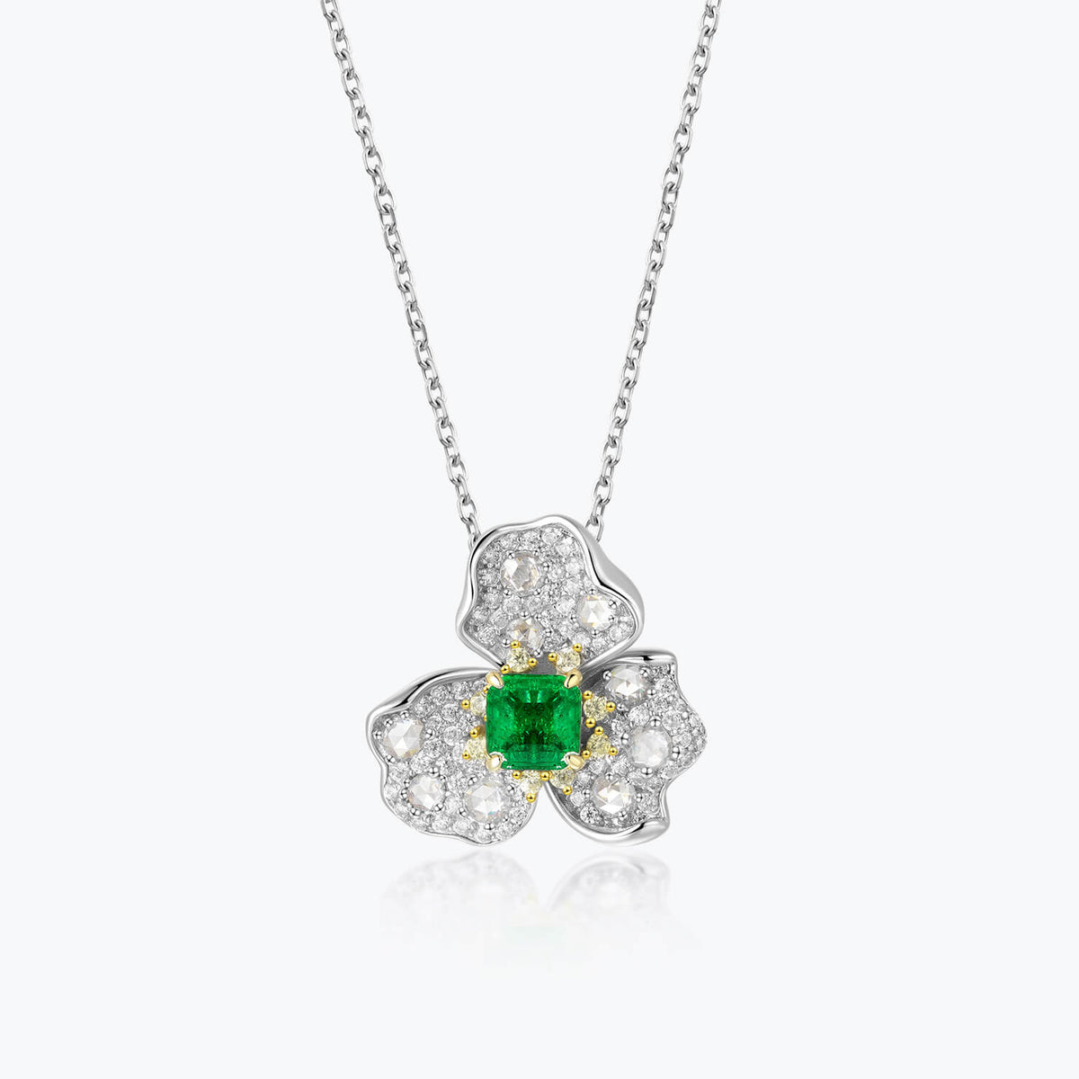 Dissoo® Emerald & White Floral Cluster Luxury Cocktail Ring - dissoojewelry