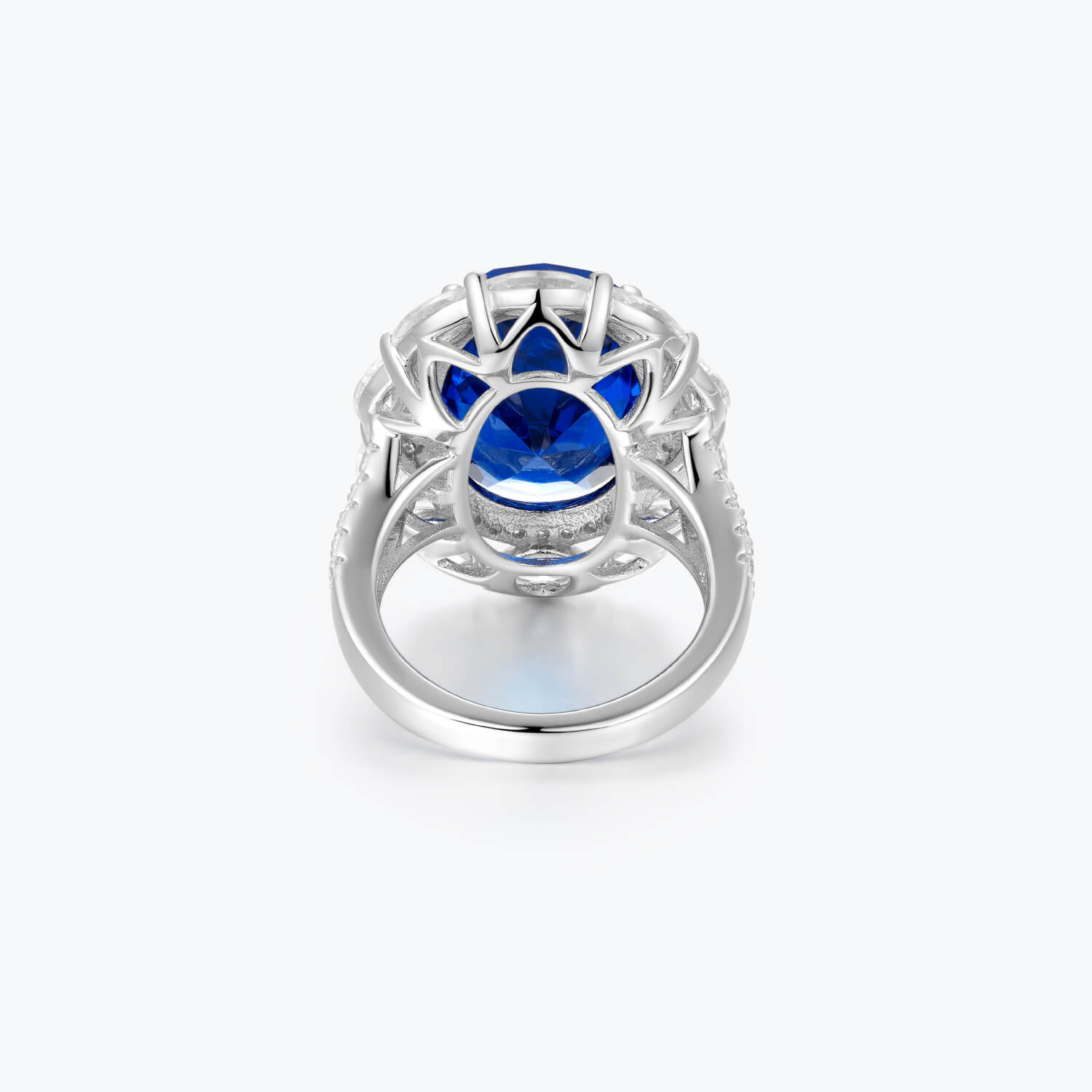 Dissoo® Oval Cut Royal Blue Ring with Flower Cluster - dissoojewelry