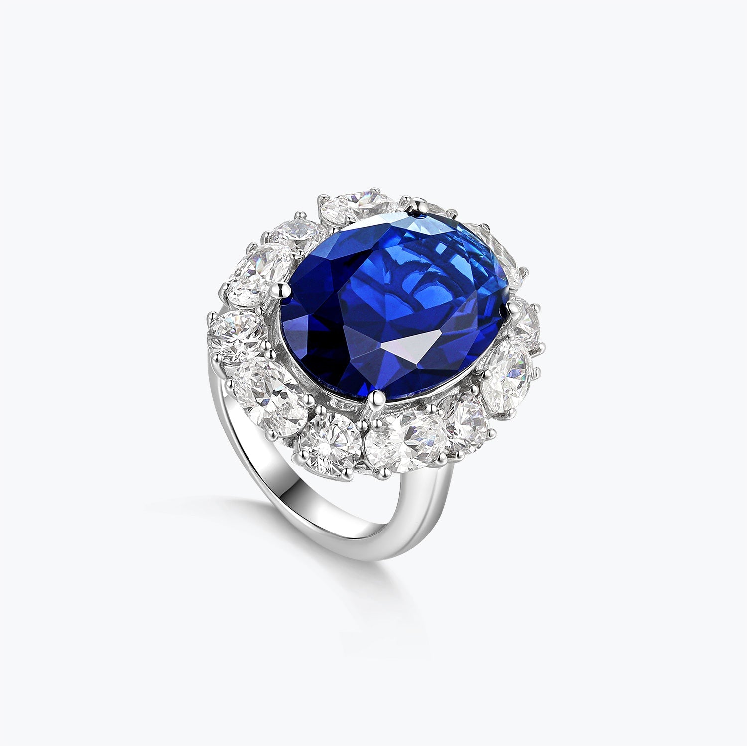 Dissoo® Oval Cut Sapphire Ring - dissoojewelry