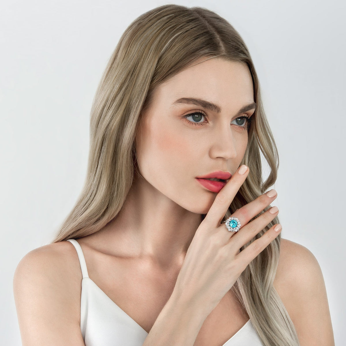 Dissoo® Paraiba blue & White Cluster Floral Bouquet Ring - dissoojewelry