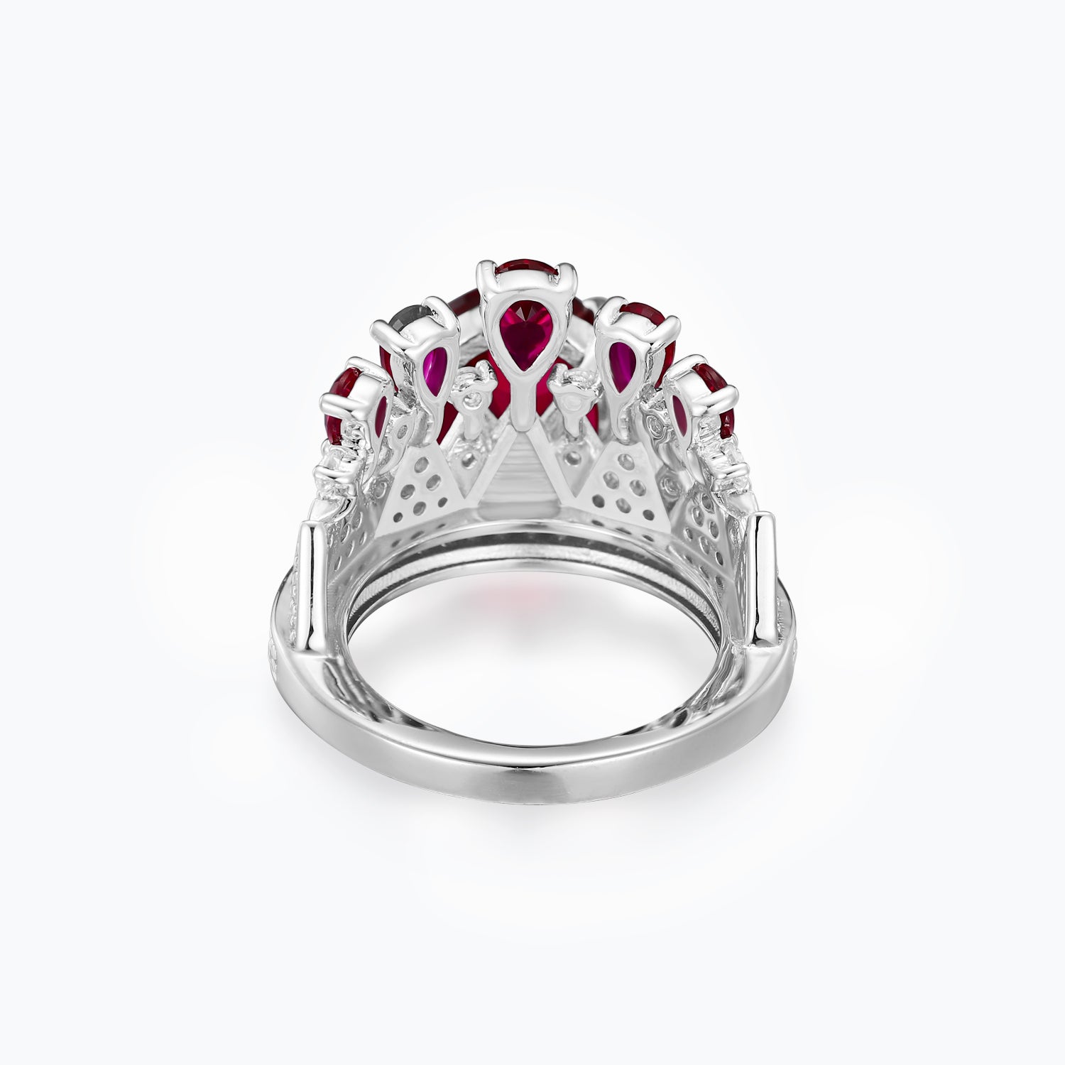 Oval Cut Red Vintage Crown Ring - dissoojewelry