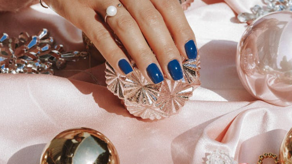 How to Choose a Colored Gemstone Engagement Ring ?