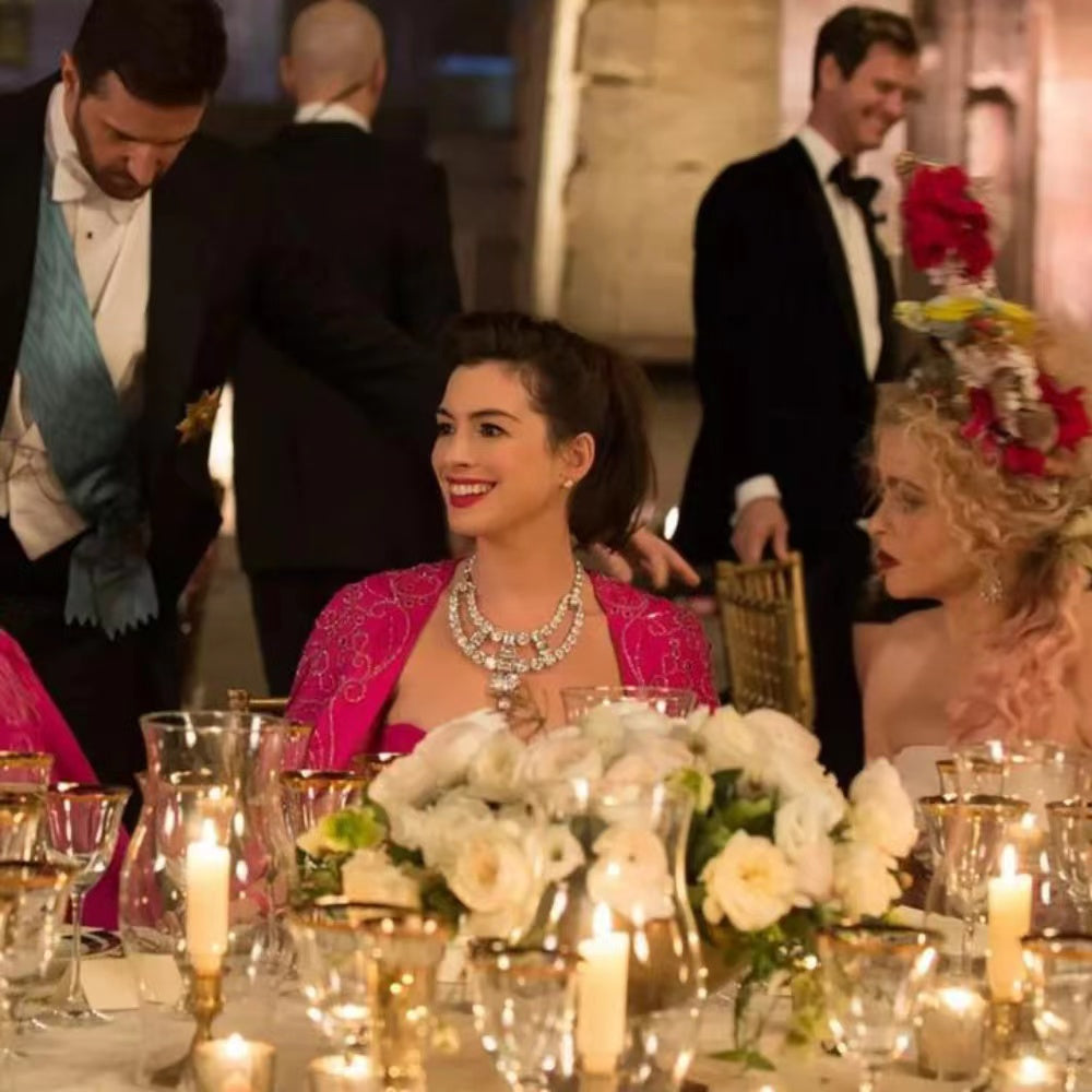 Exploring Sparkling Diamond Jewelrys from Classic Films