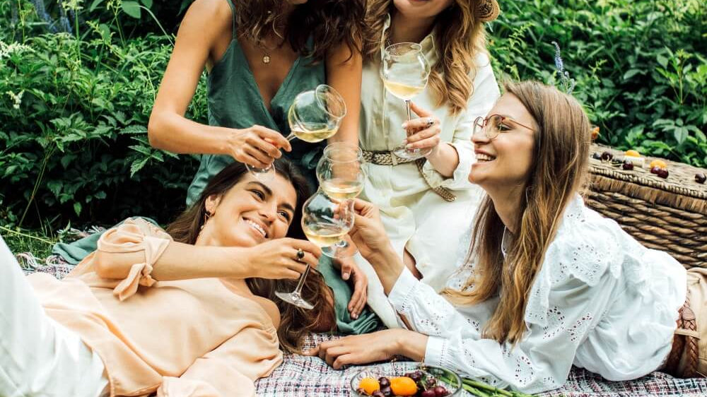 The Cocktail Ring: The Perfect Accessory for Special Occasions -Dissoojewelry