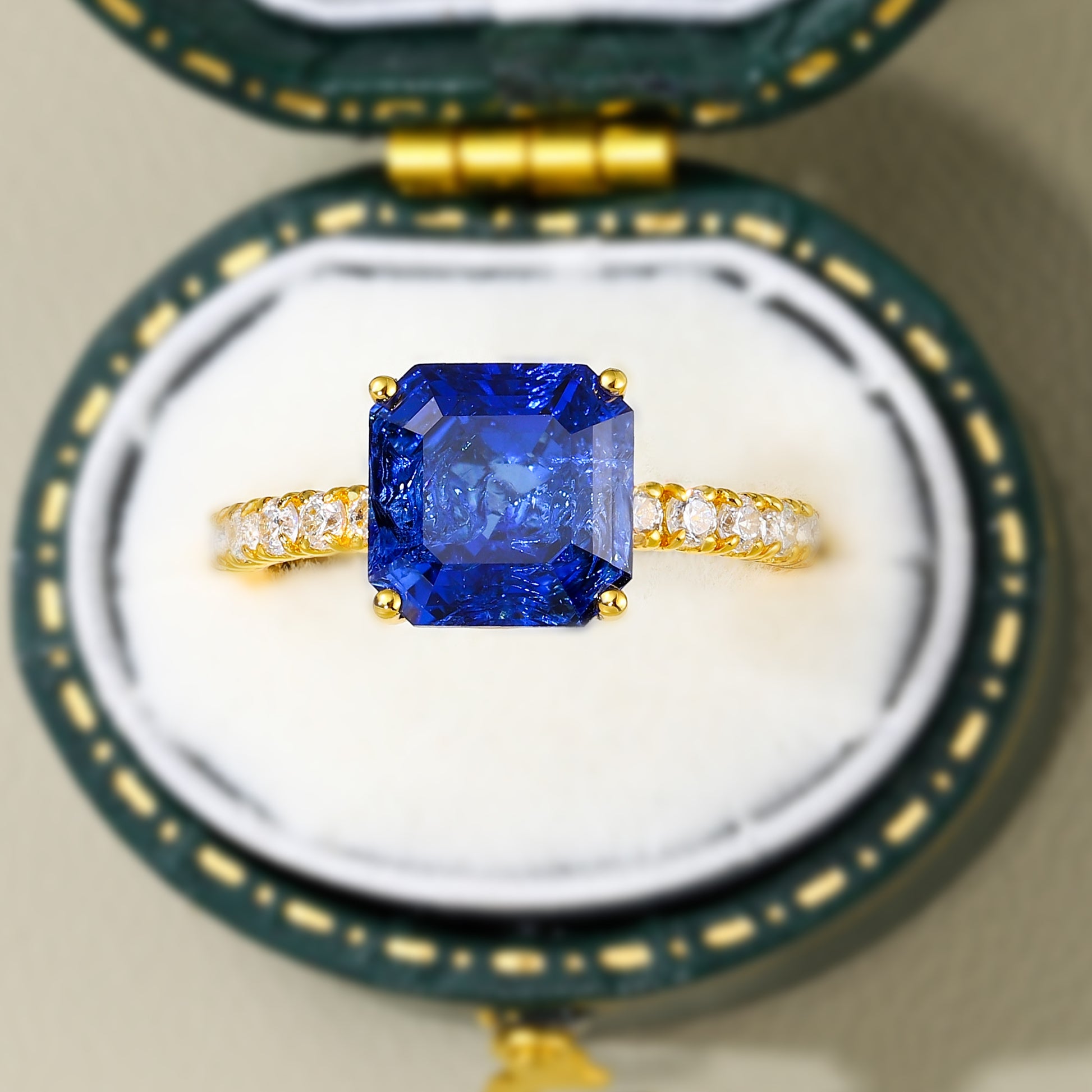 Juliana Hope Cushion Cut Lab Grown Royal Blue Sapphire Ice-crackle Texture Ring