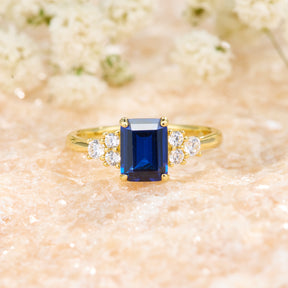 Carina Emerald Cut Lab Grown Sapphire Ice-crackle Texture Ring