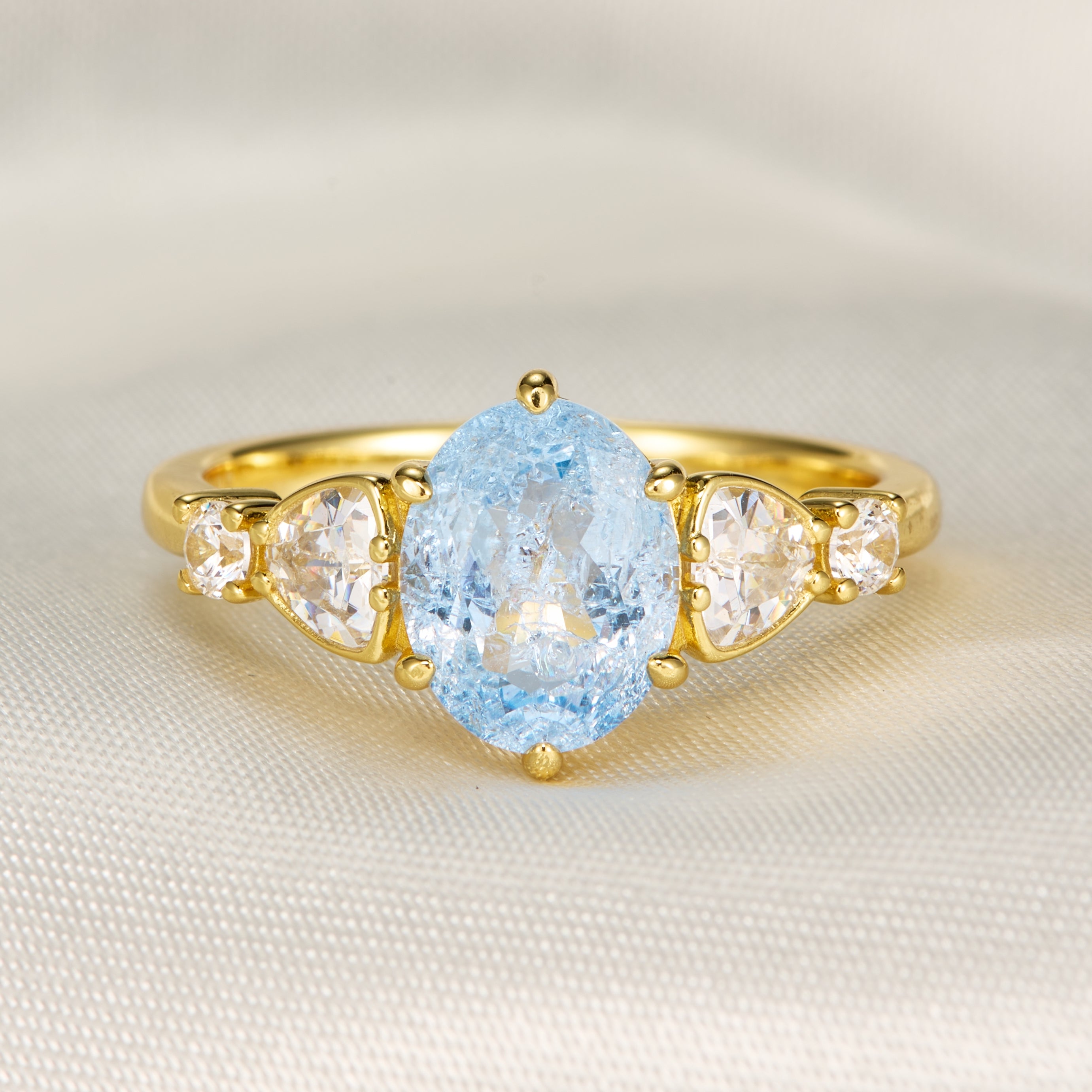 Oval Cut Lab Grown Aquamarine Ice-crackle Texture Ring