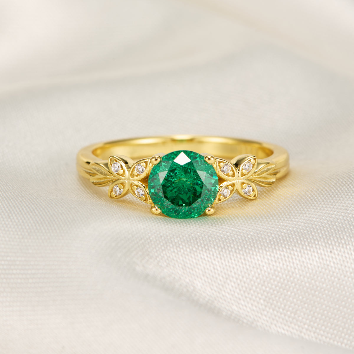 Round Cut Lab Grown Emerald Ice-crackle Texture Leafy Engagement Ring