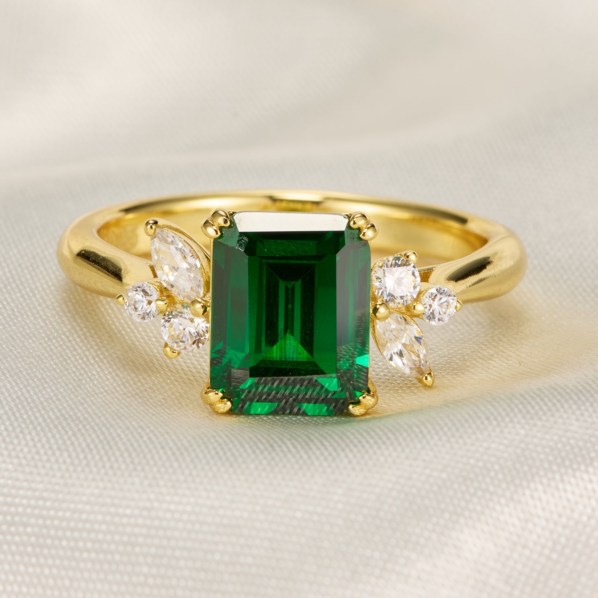 Virelia Vintage Emerald Cut Entwined Branch Lab Grown Emerald Ring