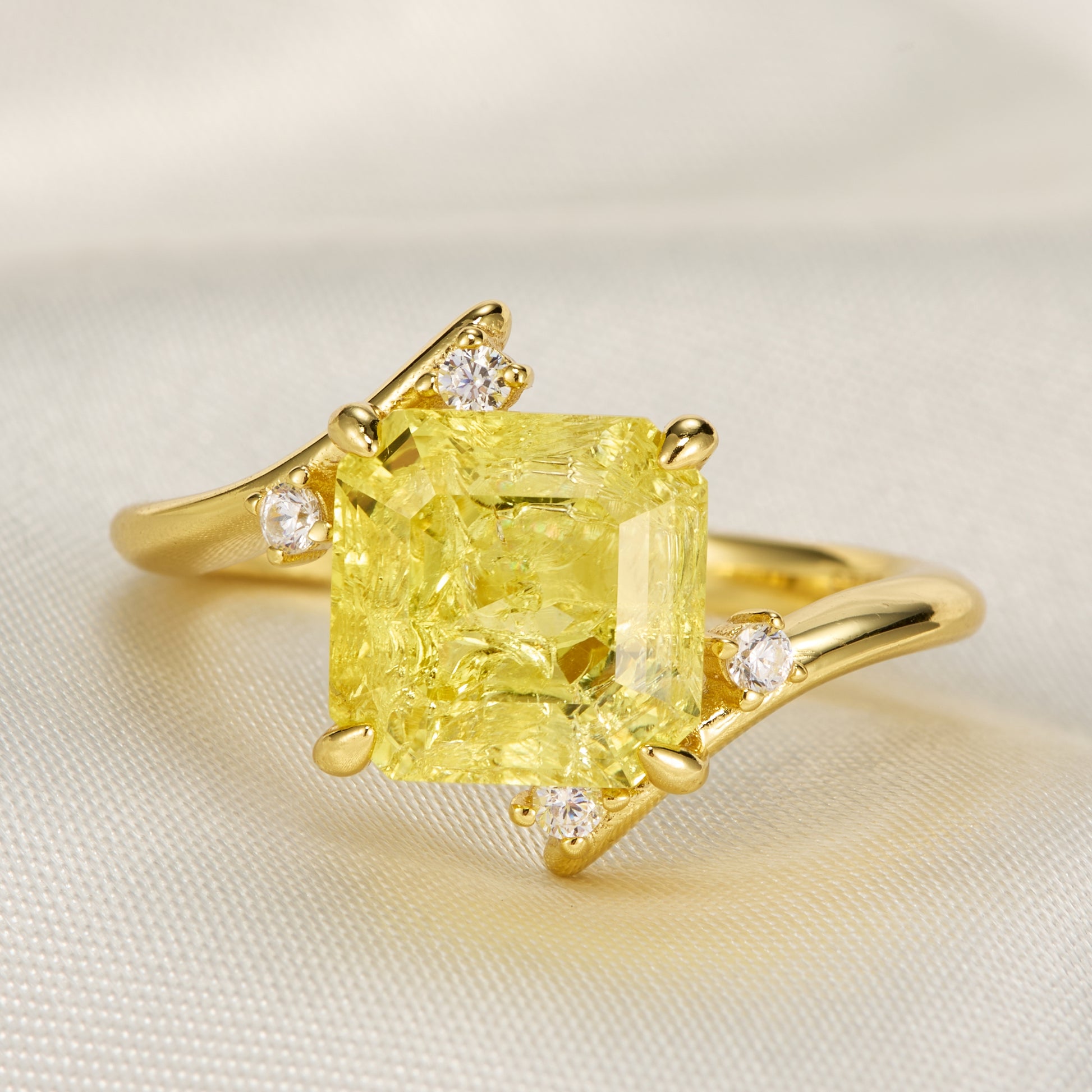 Julissa Princess Cut Lab-Grown Yellow Garnets Ice-crackle Texture Ring