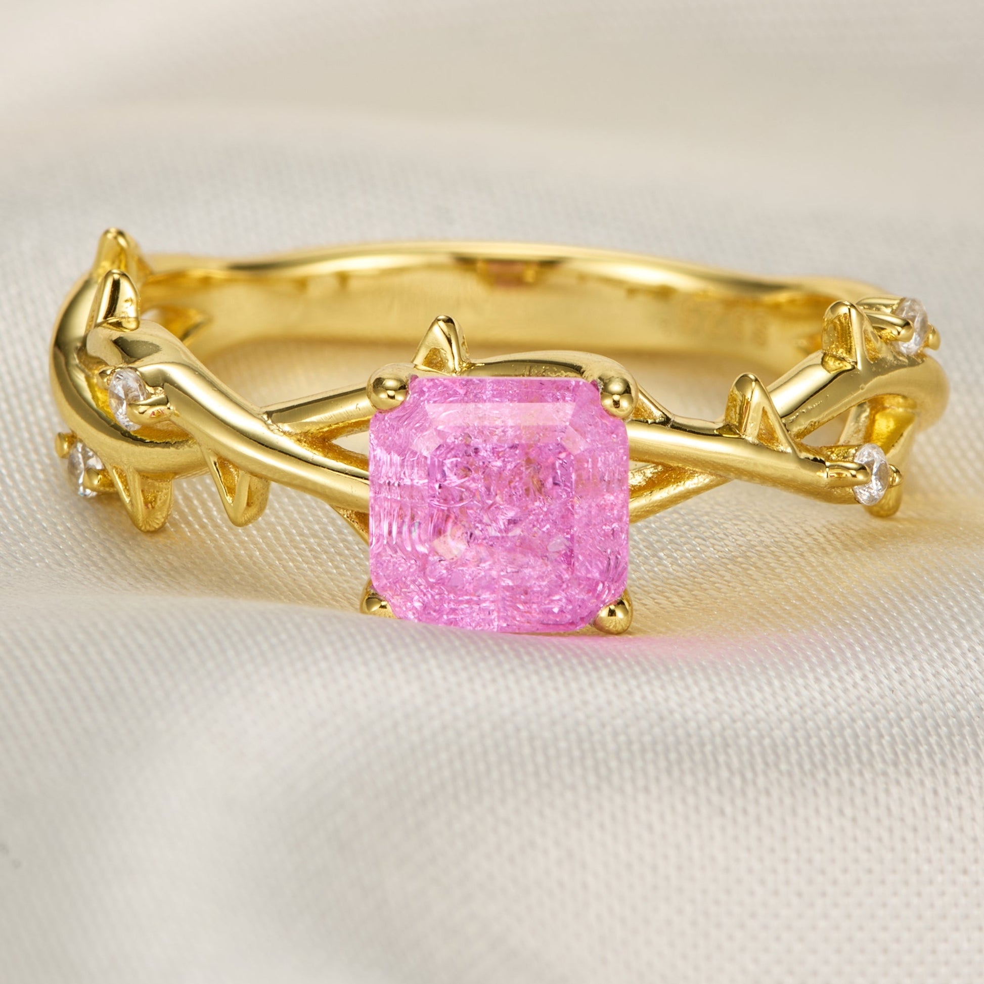 Princess Cut Lab Grown Pink Sapphire Ice-crackle Texture Leafy Ring