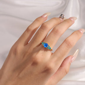 Carina Lab Grown Royal Blue Sapphire Ice-crackle Texture Ring