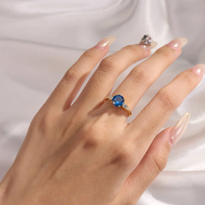 The Alina Round Cut Lab-Grown Sapphire Ring