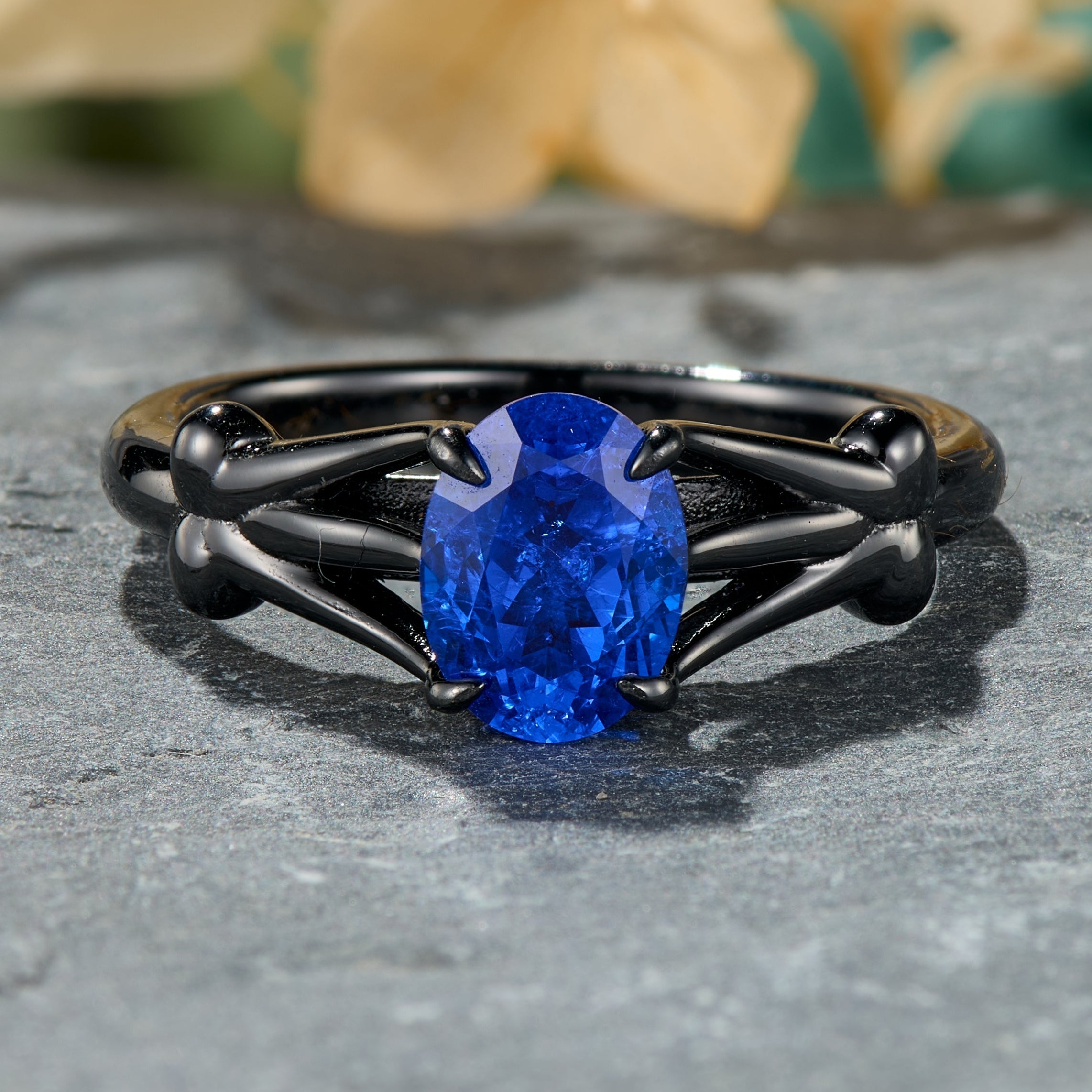 Azura Oval Cut Lab Grown Sapphire Ice-crackle Texture Black Gold Ring
