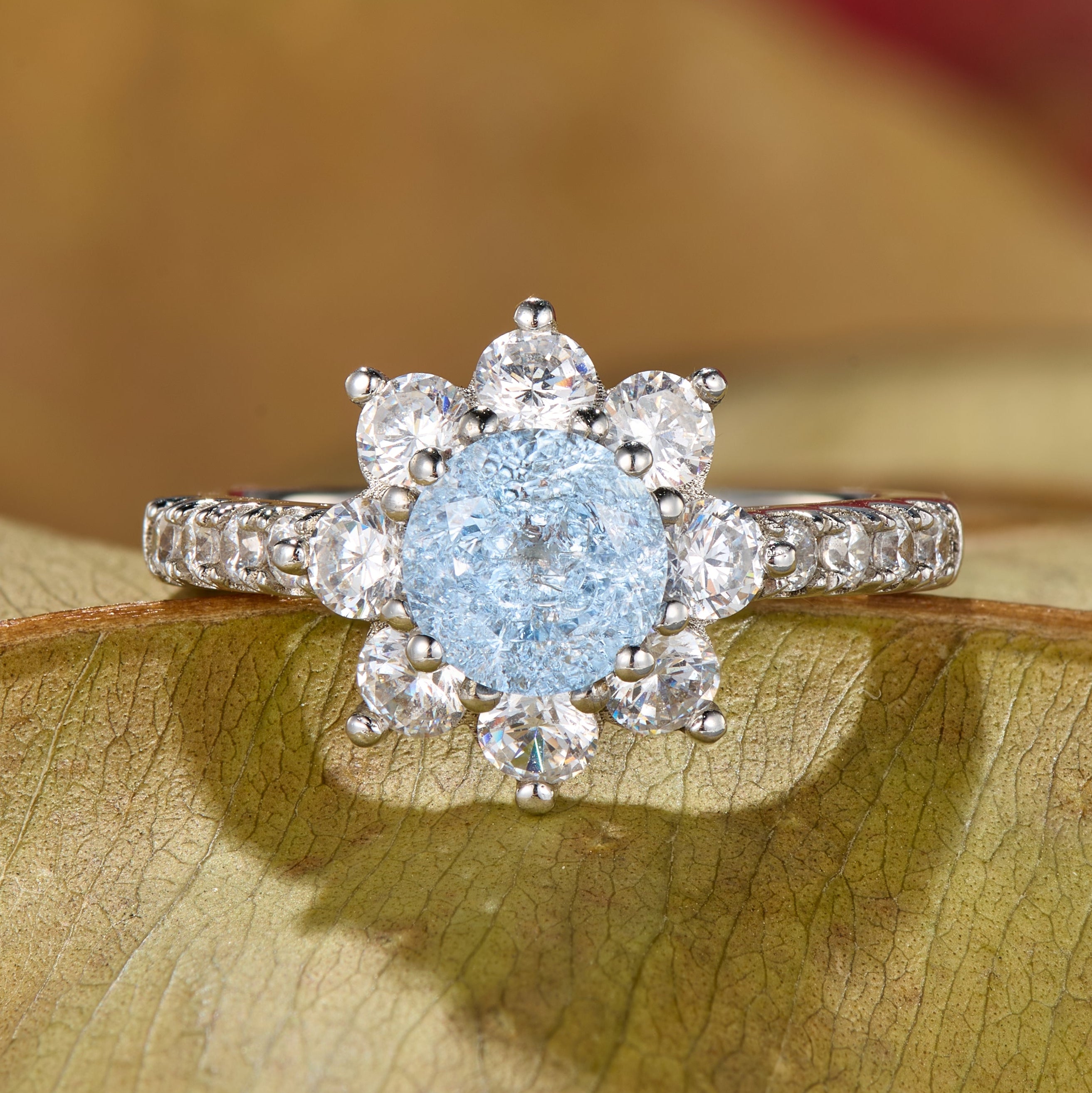 The Marinella Round-Cut Lab Grown Aquamarine Ice-crackle Texture Ring