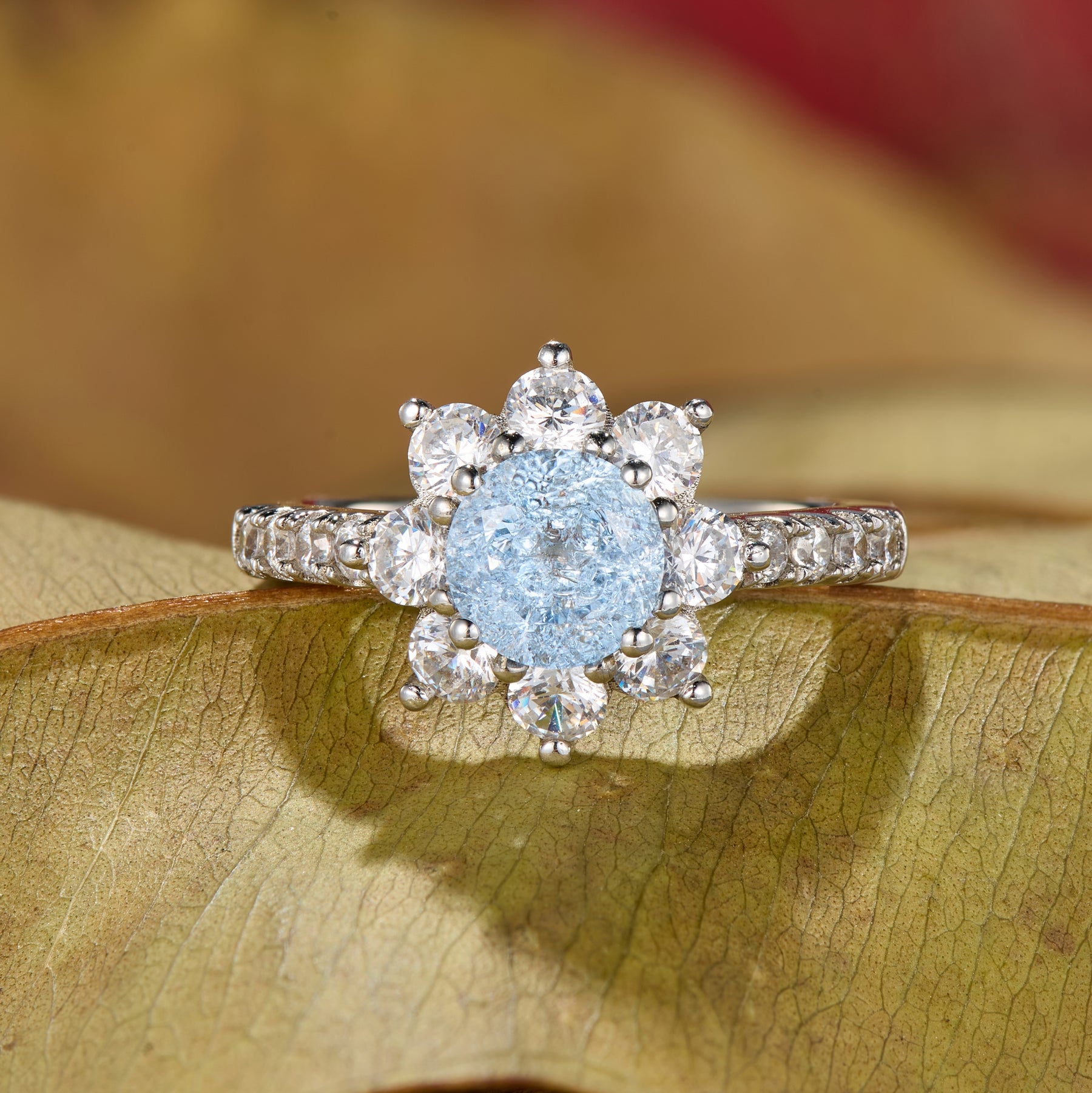 The Marinella Round-Cut Lab Grown Aquamarine Ice-crackle Texture Ring