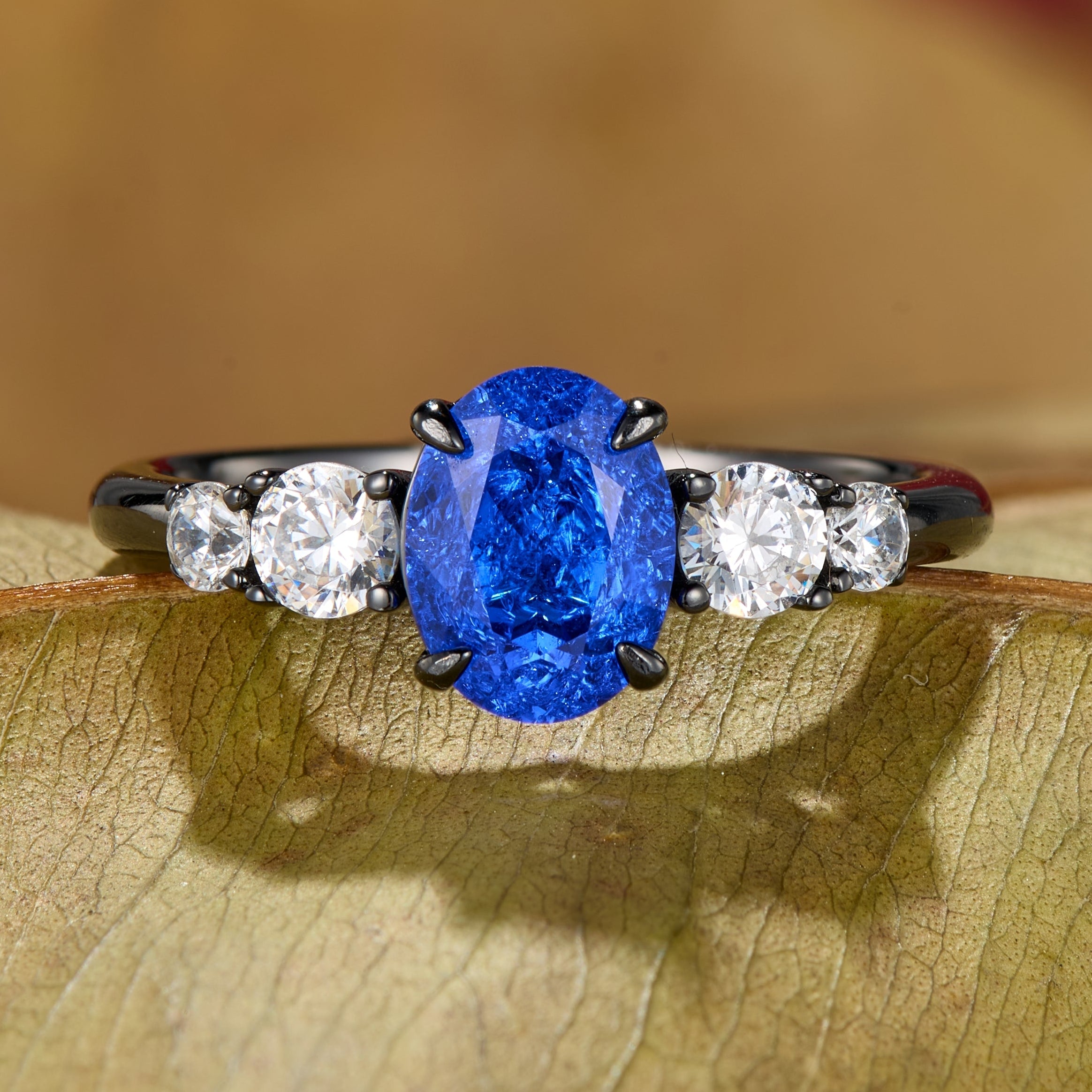 The Alina Oval Cut Lab-Grown Sapphire Ice-crackle Texture Ring