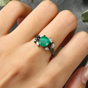 Sylvana Round Cut Lab-Grown Emerald Ice-crackle Texture Black Gold Ring