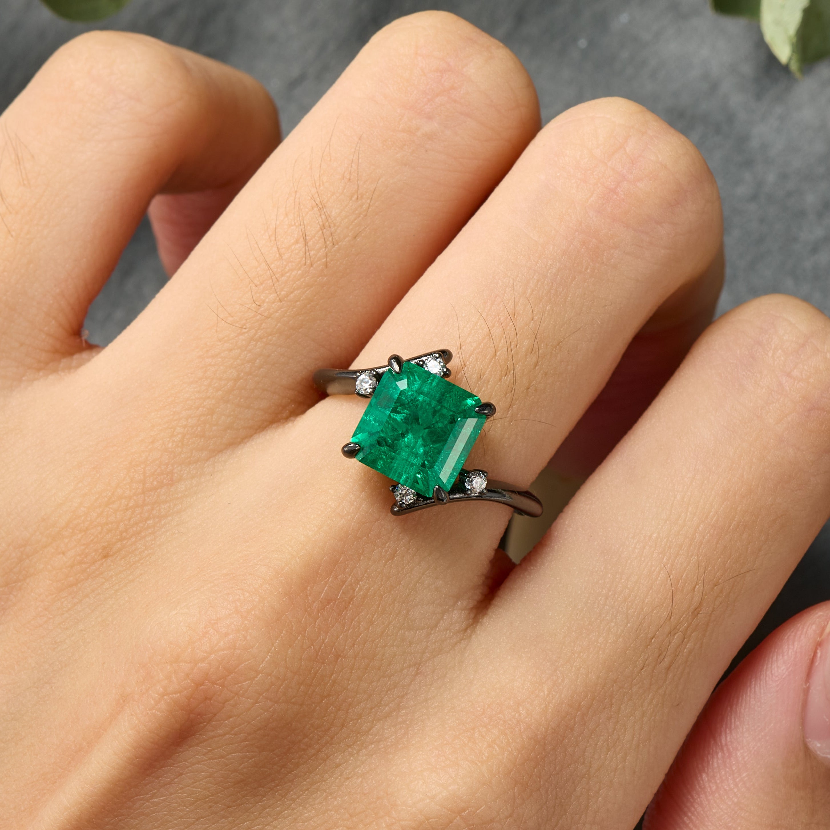 Julissa Princess Cut Lab-Grown Emerald Ice-crackle Texture Black Gold Ring