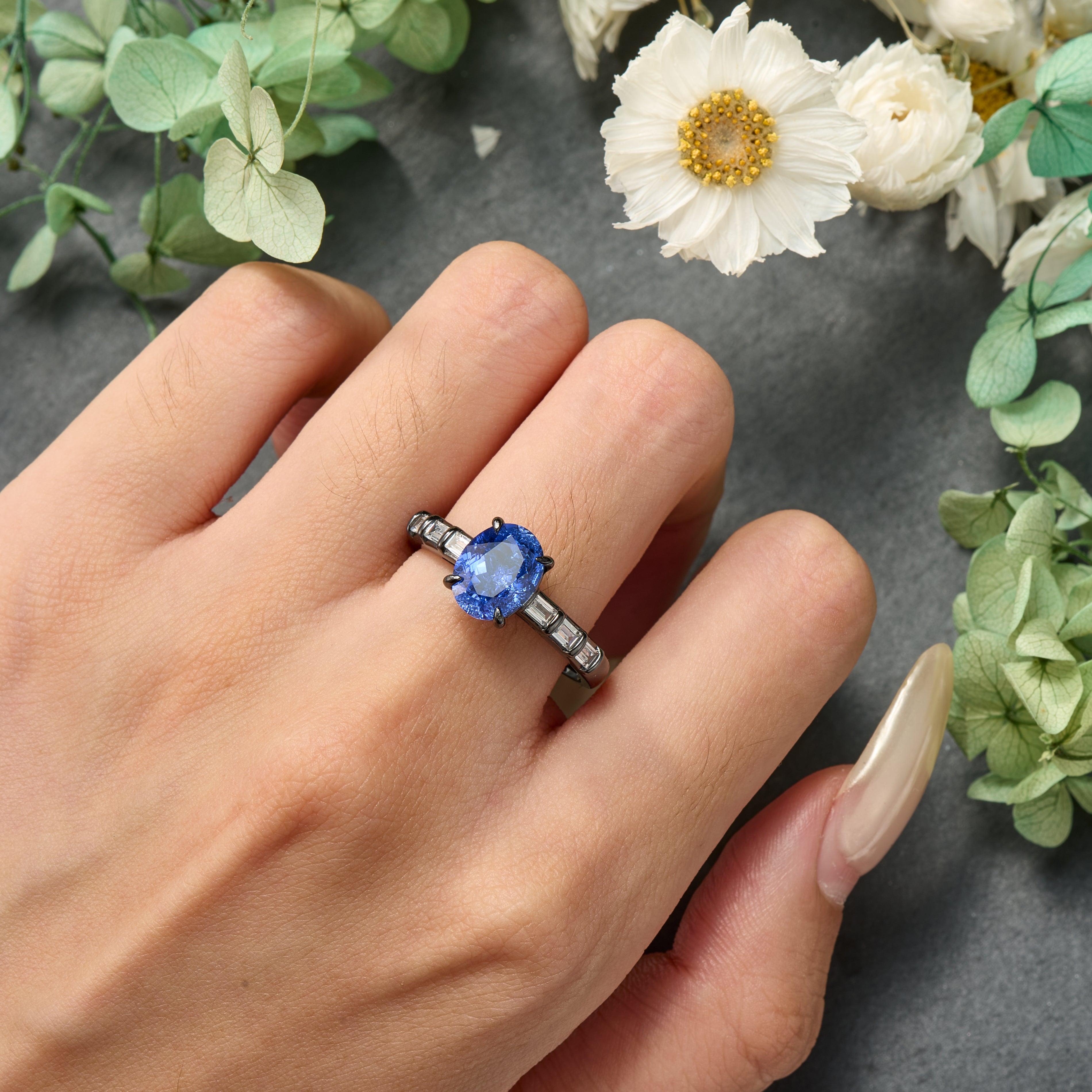 The Celestine Oval Cut Lab Grown Sapphire Ice-crackle Texture Ring