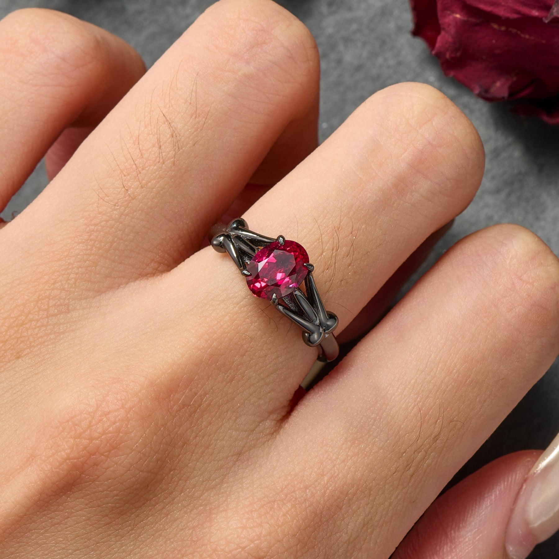 Azura Oval Cut Lab Grown Ruby Ice-crackle Texture Black Gold Ring