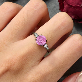 The Alina Round Cut Lab Grown Padparadscha Ice-crackle Texture Black Gold Ring