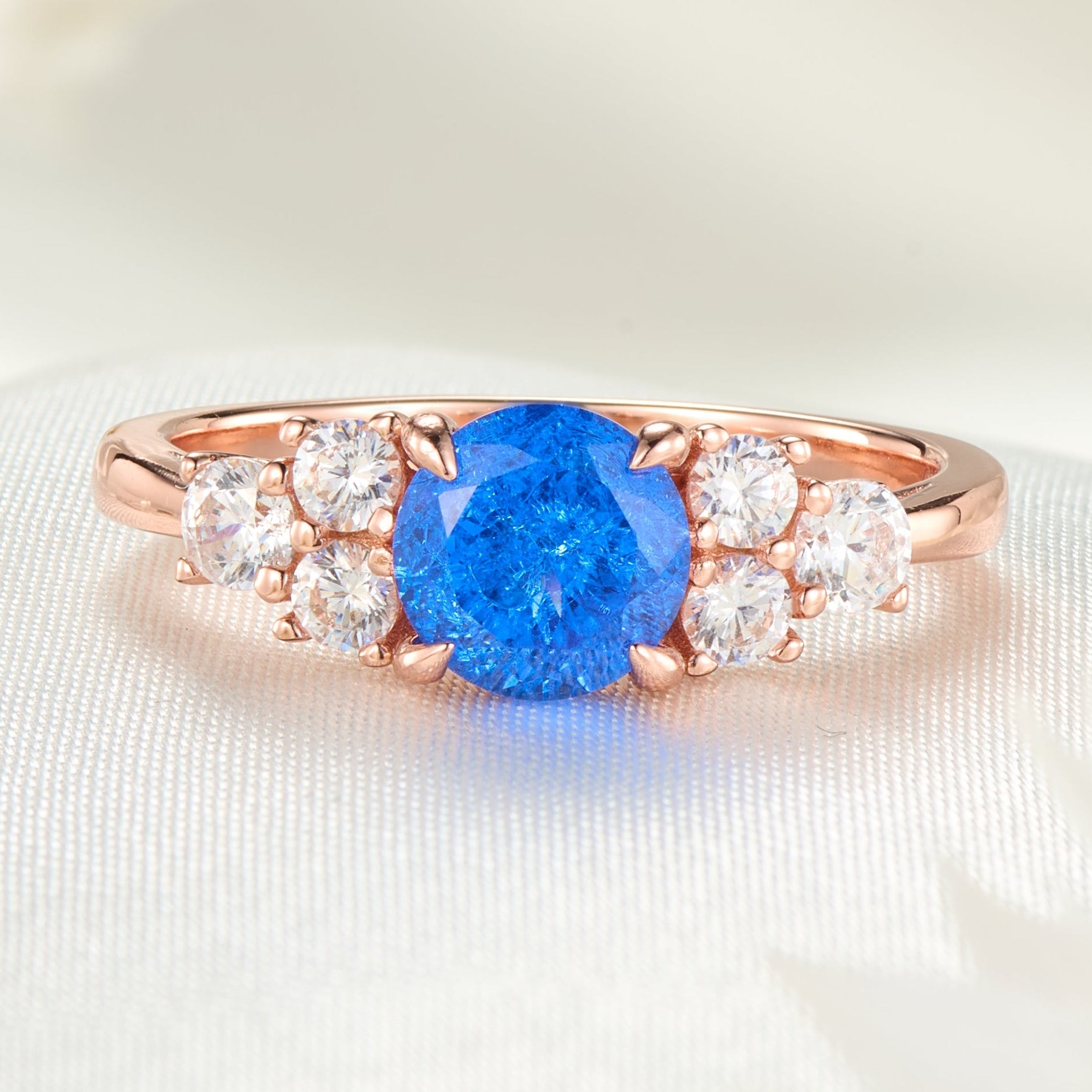 Bague Carina en spinelle bleue cultivée en laboratoire, triple pierre, texture craquelée