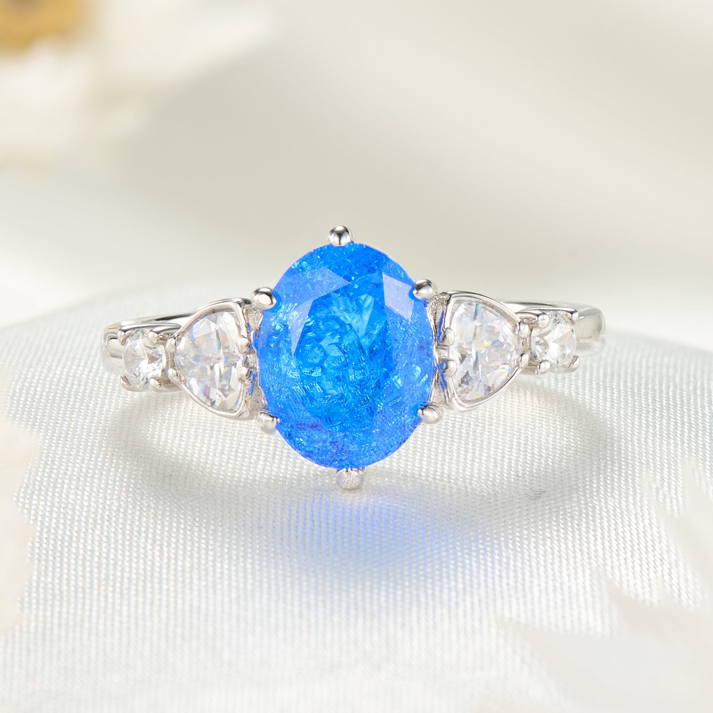 Aurora Belle Oval Cut Lab Grown Blue Spinel Ice-crackle Texture Ring