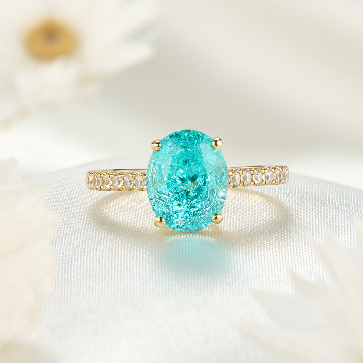 The Opaline Oval Cut Lab Grown Paraiba Garnets Ice-crackle Texture Ring
