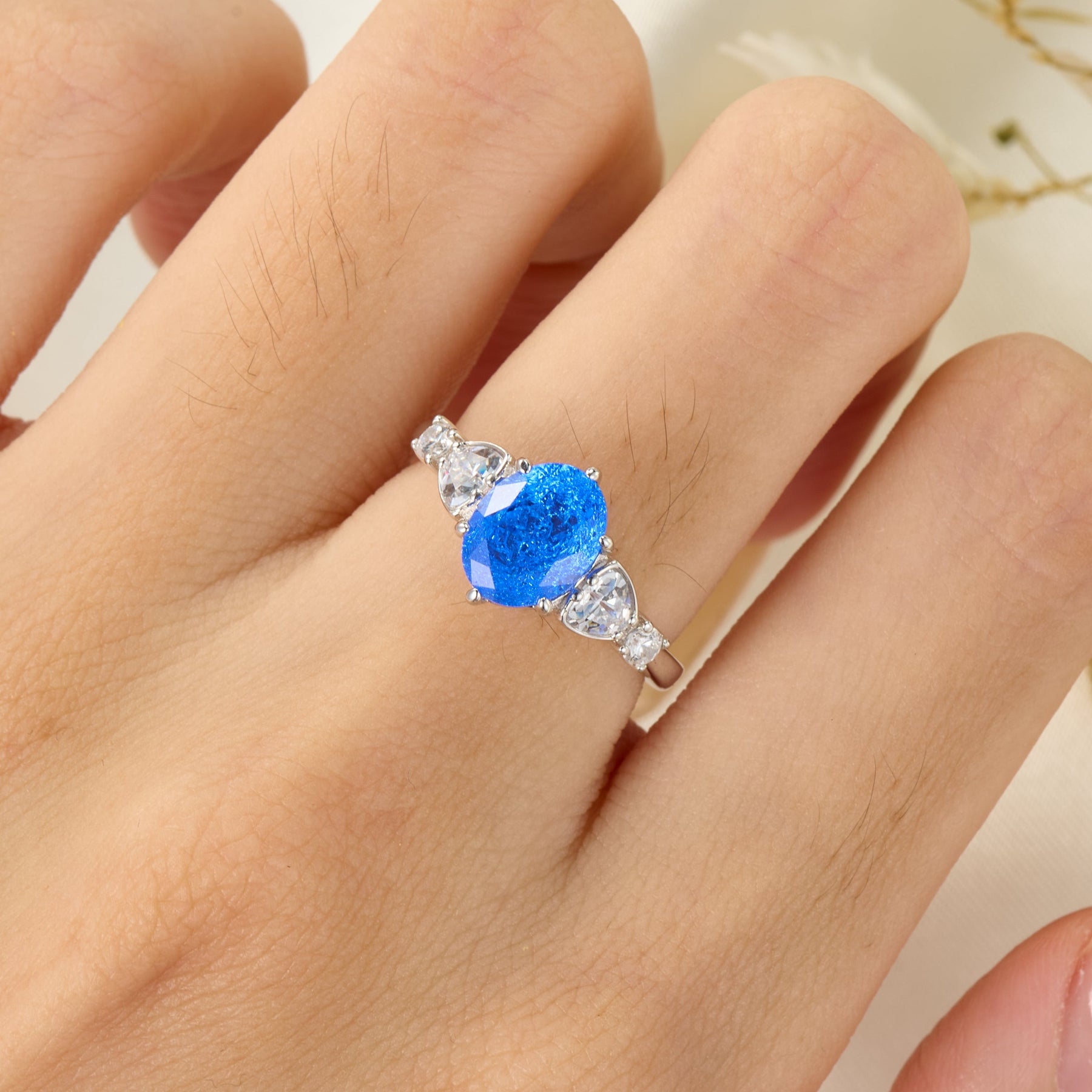 Aurora Belle Oval Cut Lab Grown Blue Spinel Ice-crackle Texture Ring