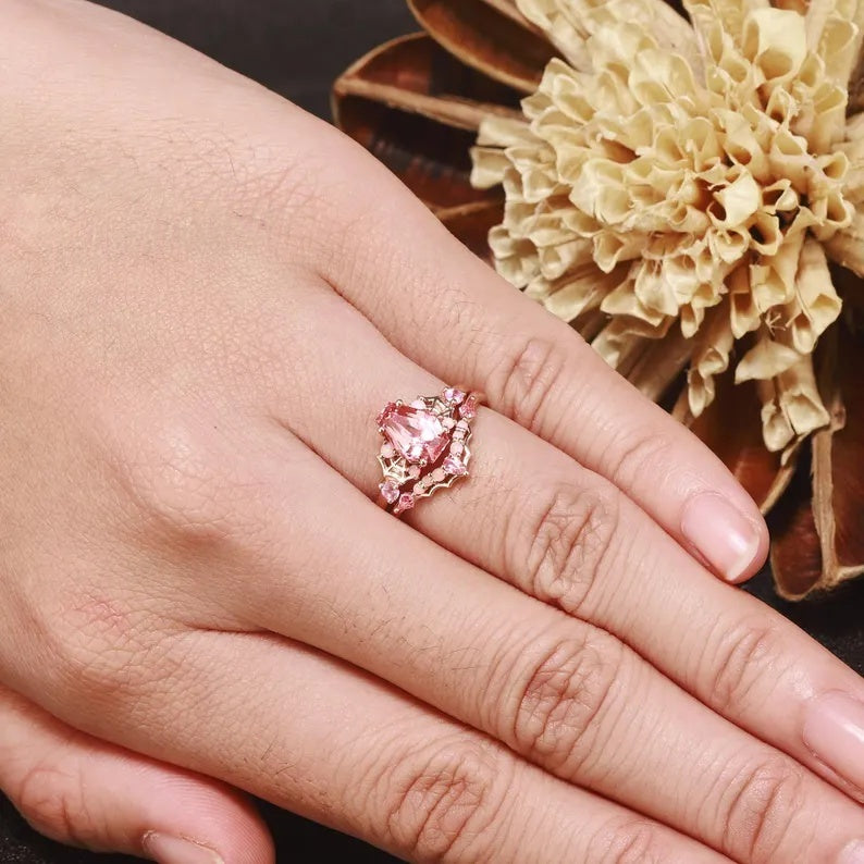 Virelia Vintage Spider Web Coffin Cut Pink Gemstone Engagement Ring Set
