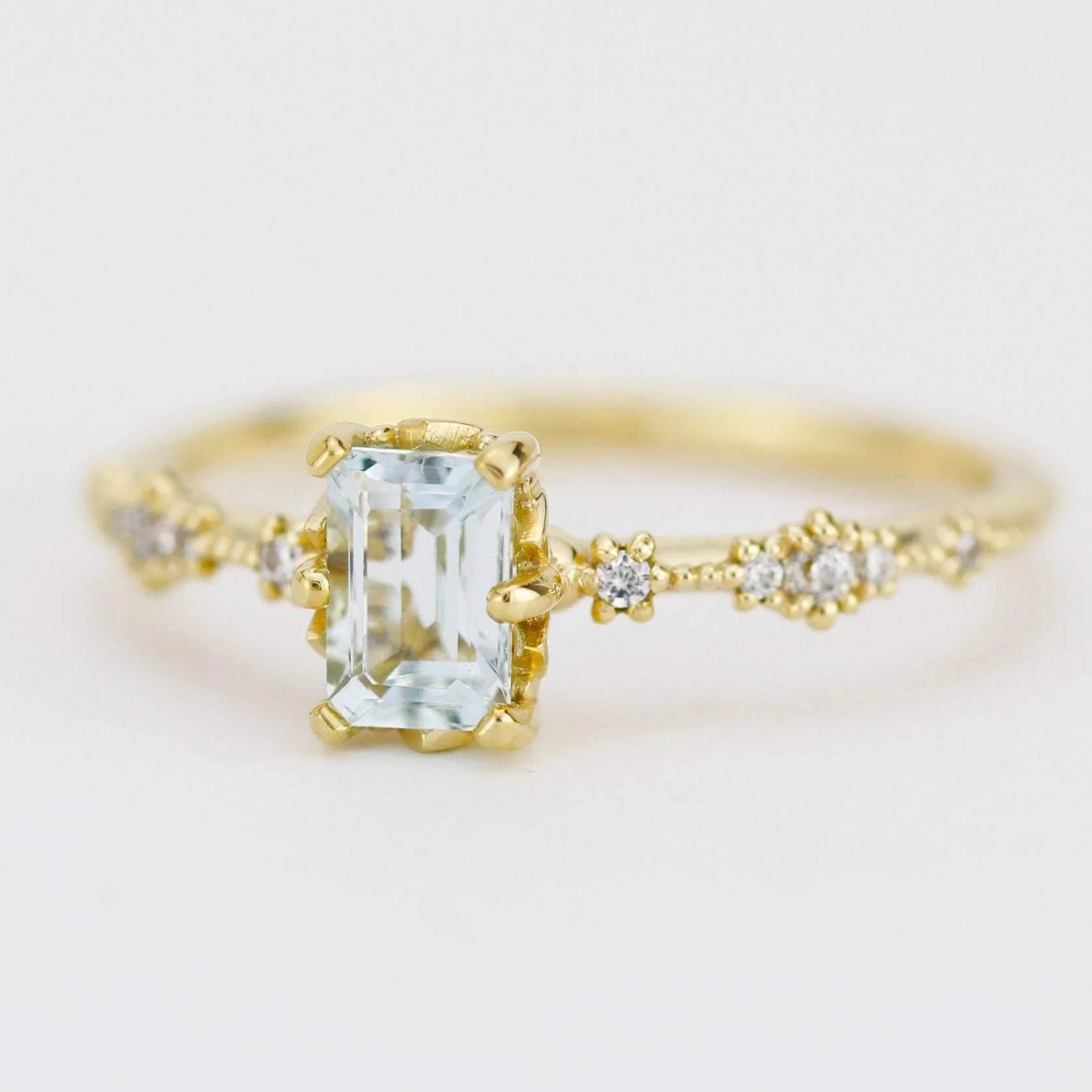 Bague Natalia en topaze taille émeraude