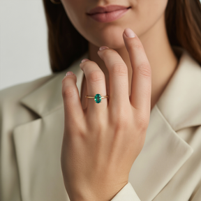 Dariana 1CT Oval Cut Green Gemstone Ring