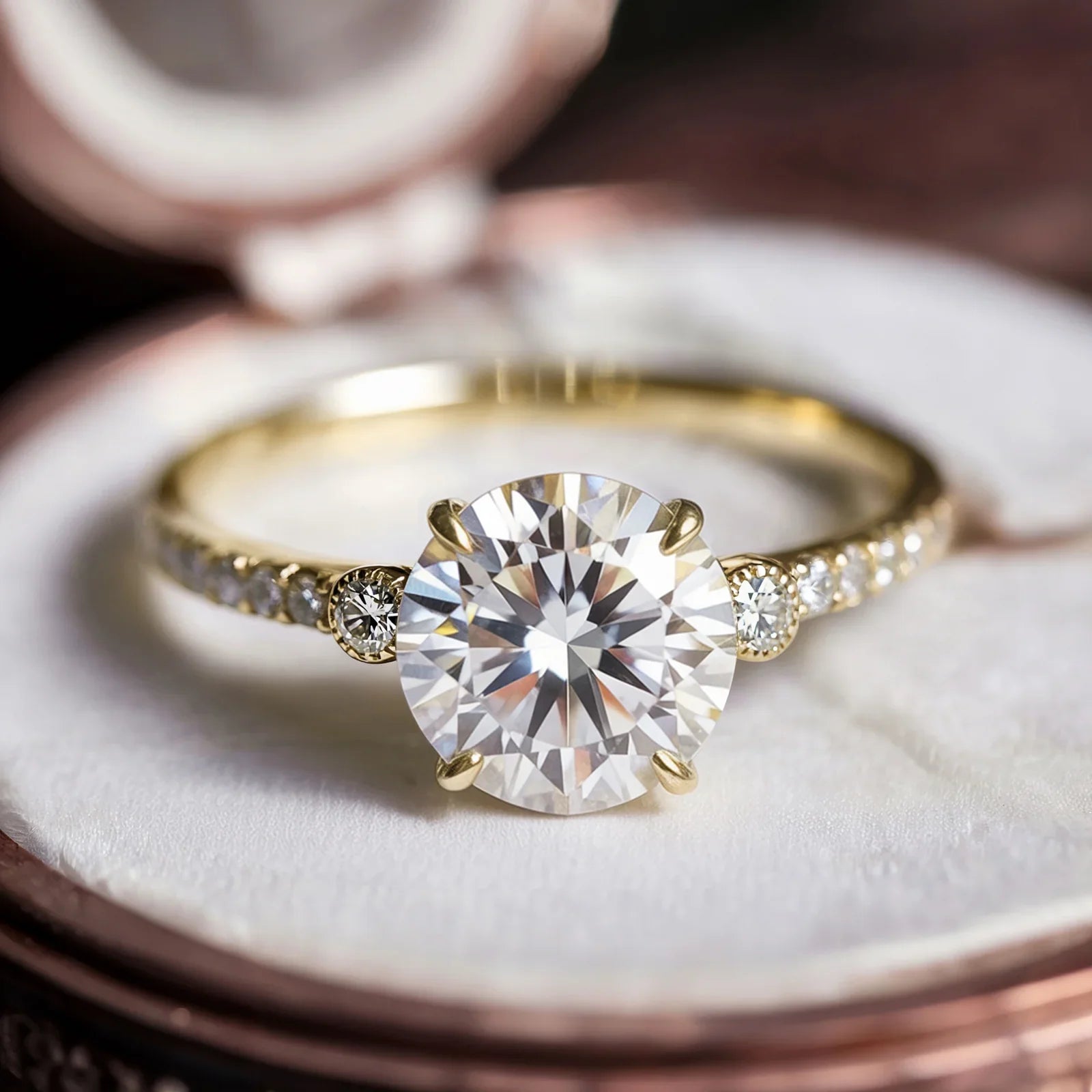 The Luna Round Cut Moissanite Ring