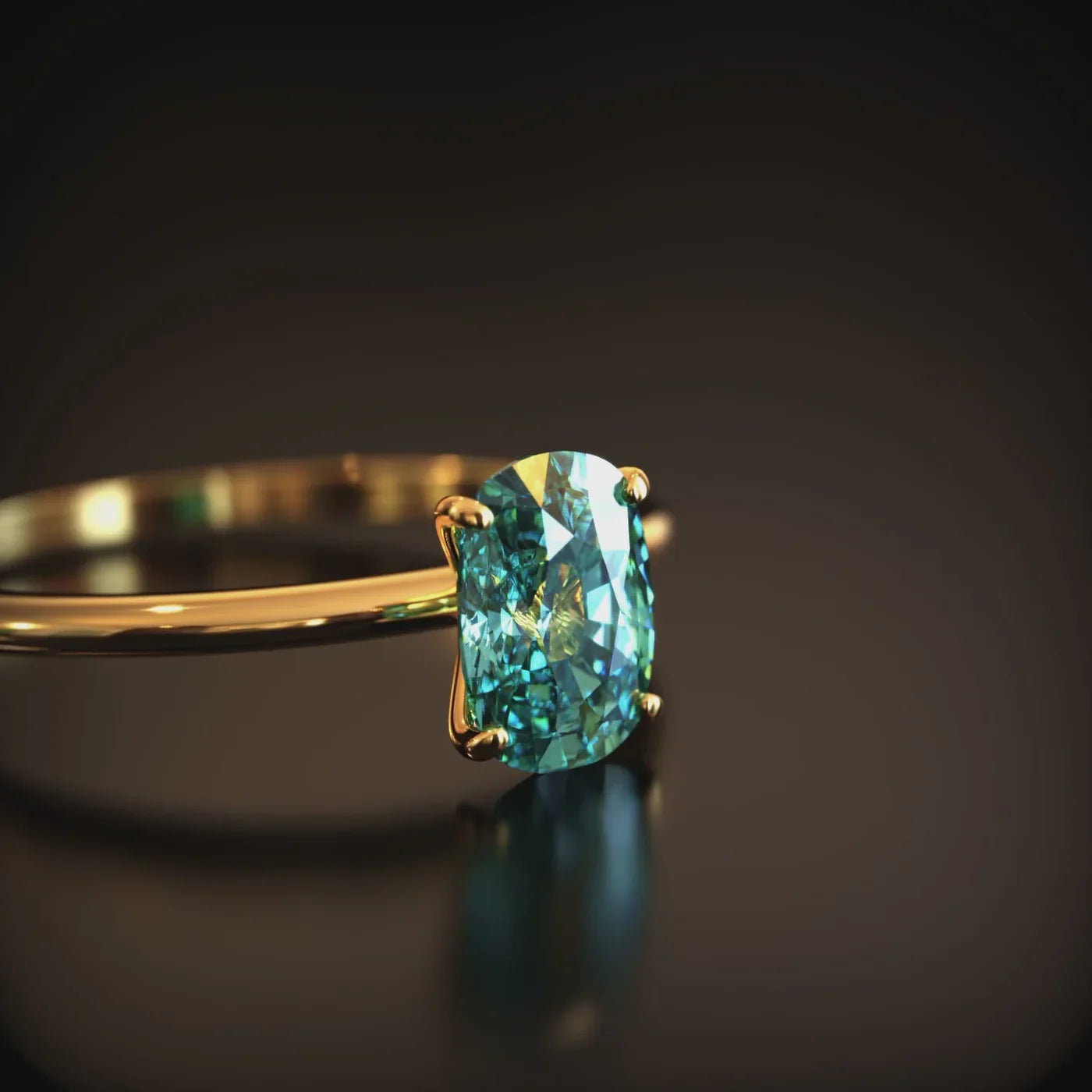 Dariana 1CT Oval Cut Green Gemstone Ring